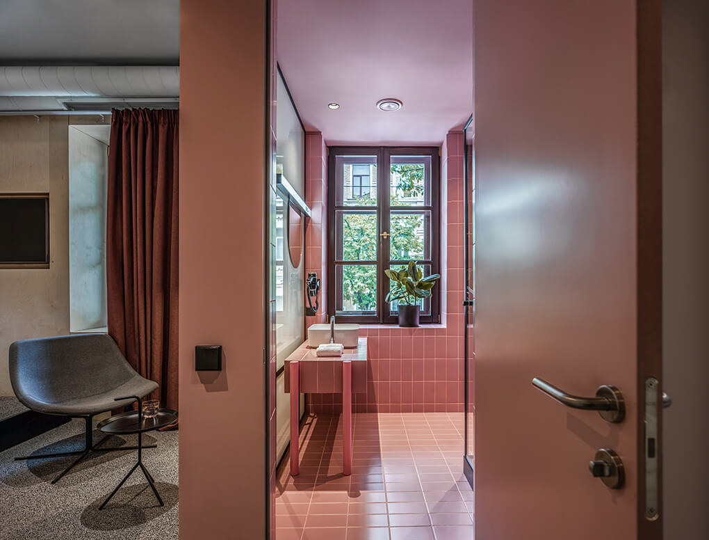 Super Nice Room
